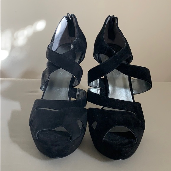 Guess black suede sandals - Picture 1 of 3